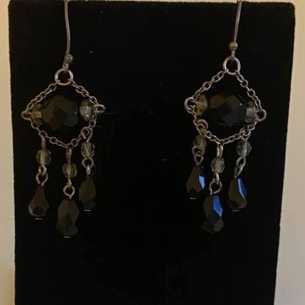 Chandelier Black Gemstone Hanging Earrings
